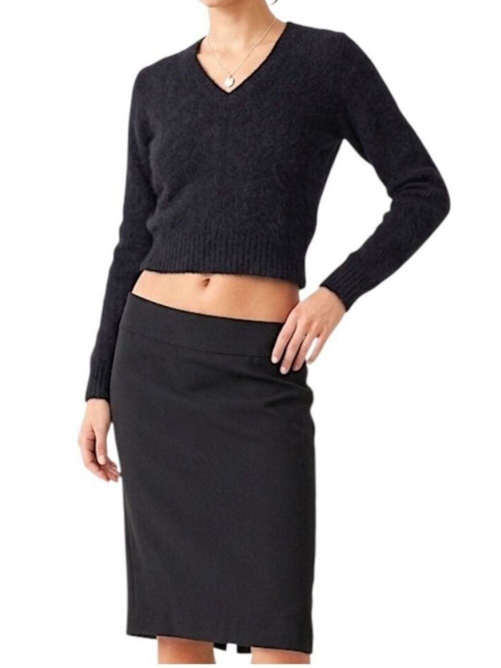 Vtg 80s La Redoute x Sears black fuzzy cropped Angora blend v neck sweater M